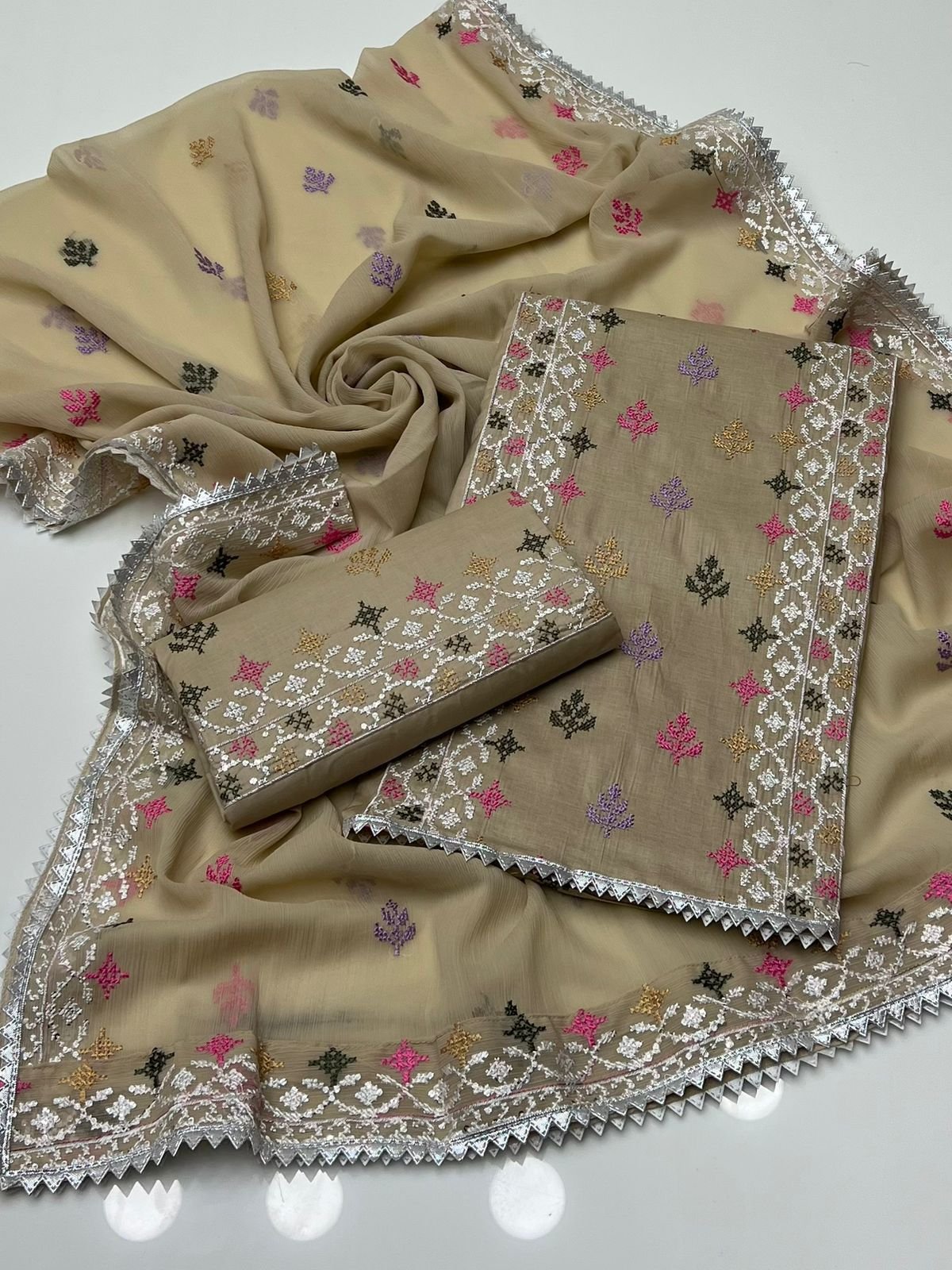 3PC Embroidered Lawn Suit with Chiffon Dupatta - Image 10